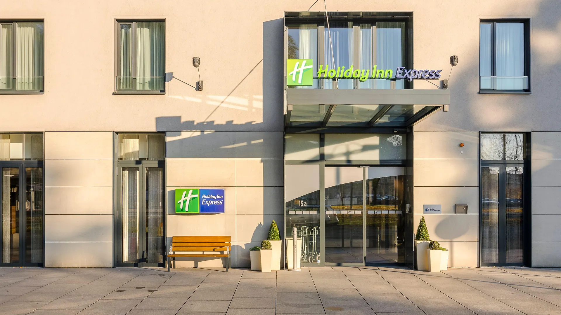 Holiday Inn Express Dresden City Centre 酒店