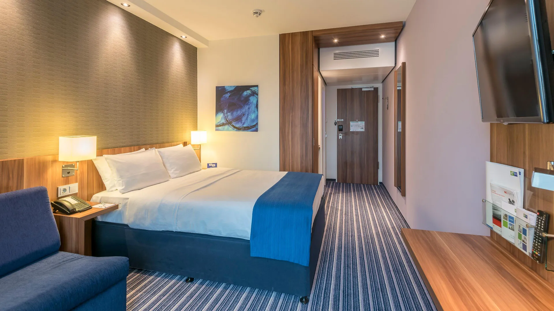 Holiday Inn Express Dresden City Centre Hotel